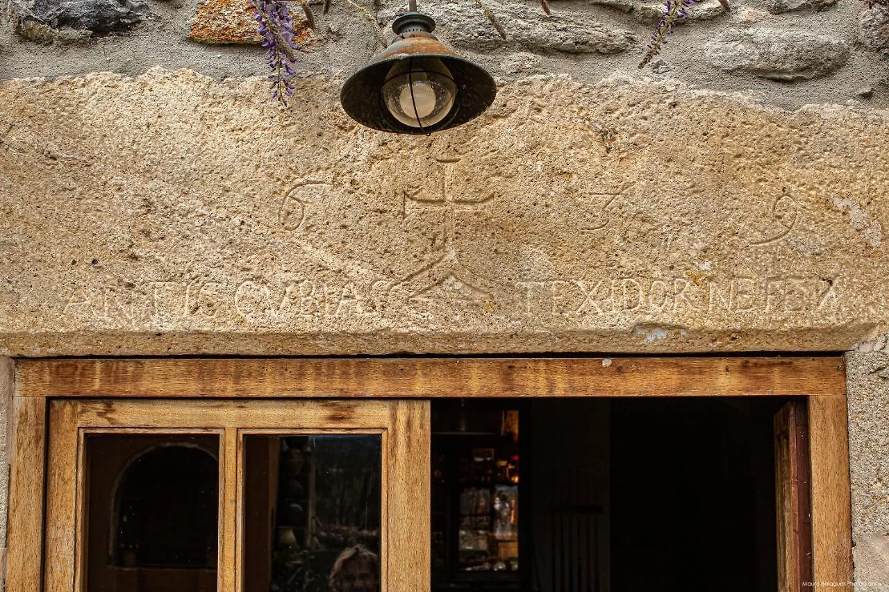 Mas Teixidor, Masia Entre Girona Y La Costa Brava Кальдас-де-Малавелья Проживание в семье